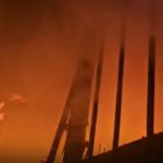 Casă mistuită de flăcări. Pompierii s-au luptat 6 ore cu focul