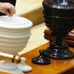 AUR depune mâine moțiunea de cenzură. Cum încearcă Bolojan să convingă PSD să nu voteze demiterea guvernului