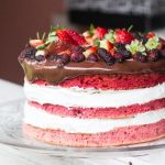 Prăjitură cu vișine ,,Deliciu". Un desert perfect pentru noaptea de Revelion