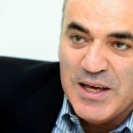 Instanță rusă dispune arestarea în lipsă a lui Gari Kasparov. De ce este acuzat celebrul șahist