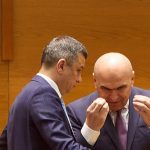 Grindeanu i-a cerut lui Bolojan demiterea rezistei de la Mediu și desființarea ESZ Prahova care a lăsat oamenii fără apă - SURSE