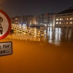 Weekend de coșmar în Marea Britanie. Sunt anunțate precipitații masive, au fost emise coduri și avertizări privind riscurile