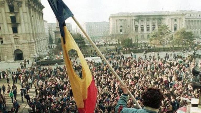 21 Decembrie 1989: Ziua în care Bucureștiul a spus „NU”. Începutul sfârșitului pentru dictatura Ceaușescu: „Vom muri și vom fi liberi!” VIDEO