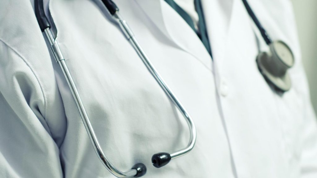 Reîntoarcerea medicilor din diaspora. Procedură simplificată pentru transferul direct pe posturile vacante din spitalele românești