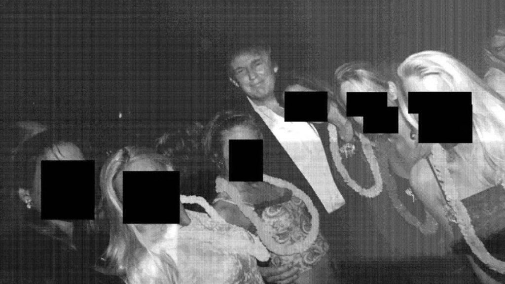 Reacția lui Donald Trump după publicarea noilor fotografii cu Jeffrey Epstein
