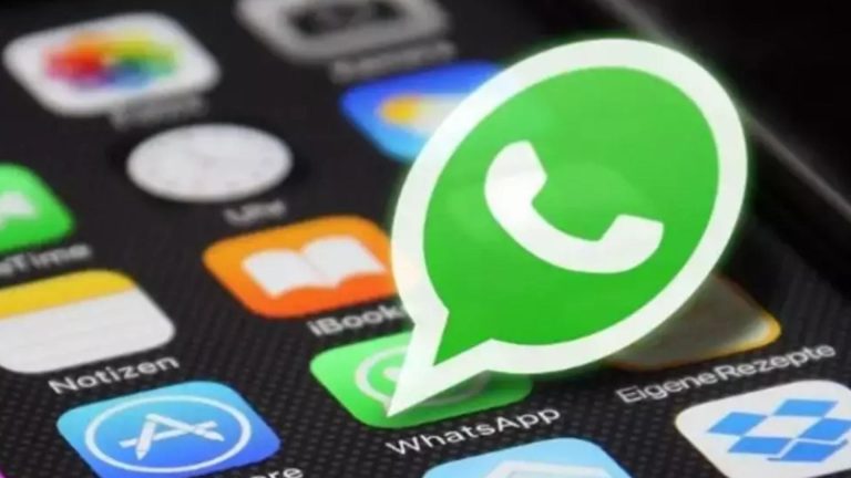 Avertisment pentru utilizatorii WhatsApp. Un pachet software fals a compromis mii de conturi