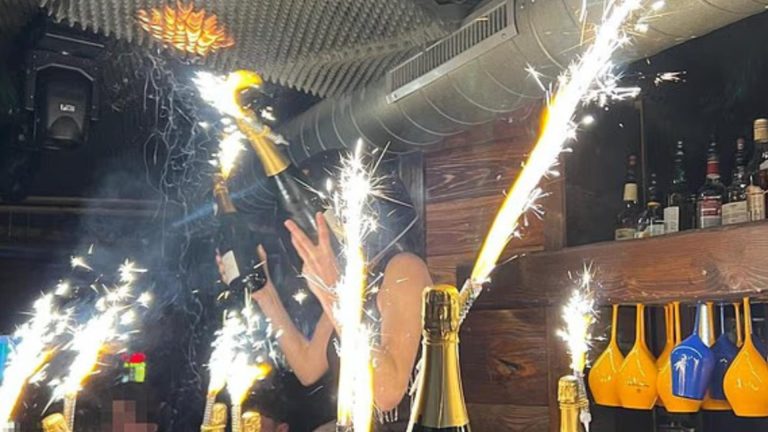 O chelneriță de 24 de ani, acuzată că ar fi provocat incendiul din Crans-Montana. Aceasta se numără printre victime