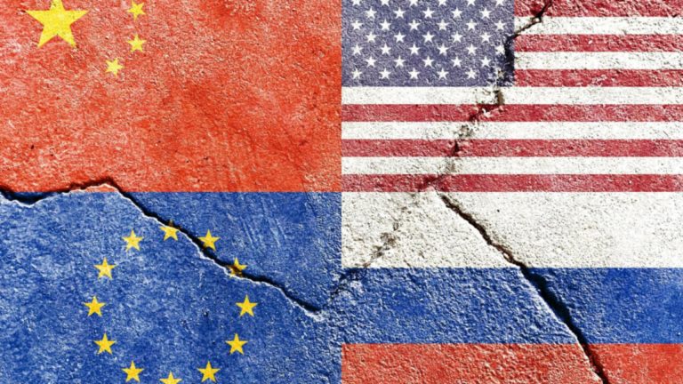 Omenirea intră într-o nouă eră: războaie și incertitudine record. SUA, China, Rusia și UE, cursă contracronometru pentru hegemonie