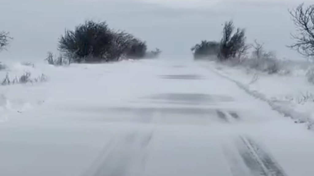 "Urmăriți prognoza meteo și limitați deplasările" - Recomandările DSU în condiții de vreme nefavorabilă