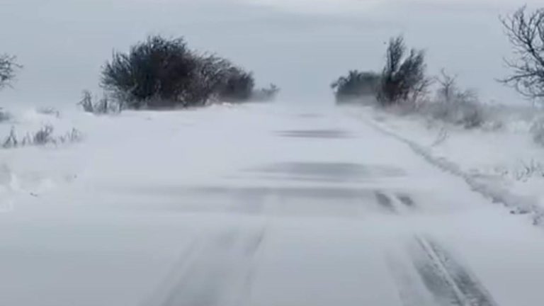 "Urmăriți prognoza meteo și limitați deplasările" - Recomandările DSU în condiții de vreme nefavorabilă