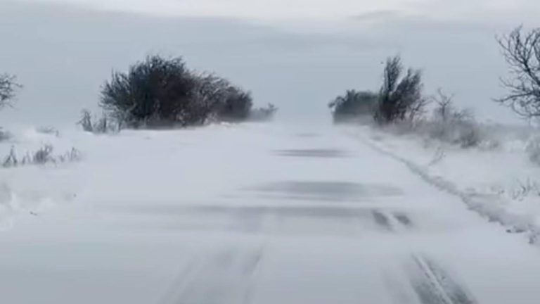Se abate URGIA asupra țării. România, sub influența unui ciclon mediteranean: patru zile de iarnă severă, cu ger și ninsori abundente