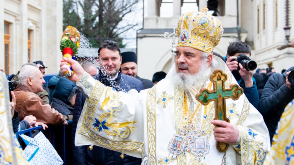 Slujba de Bobotează, 6 ianuarie 2026. Programul slujirii ierarhilor de Botezul Domnului