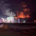 Incendiu violent la o fabrică de polistiren din județul Cluj. Au fost chemați pompieri din mai multe județe – VIDEO