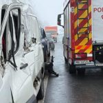 O femeie a murit într-un accident cumplit. Microbuzul se afla s-a izbit violent de un camion, în Cluj