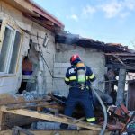 Explozie urmată de incendiu în Hunedoara. Un bărbat a murit