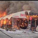 Incendiu puternic la un restaurant din Craiova. Pompierii intervin cu mai multe autospeciale - FOTO