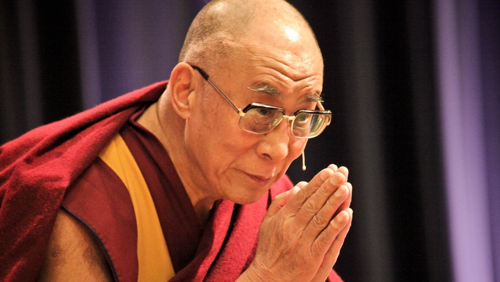 26 de reguli de viață ale lui Dalai Lama. Sfaturile liderului tibetan pentru o viață echilibrată și fericită