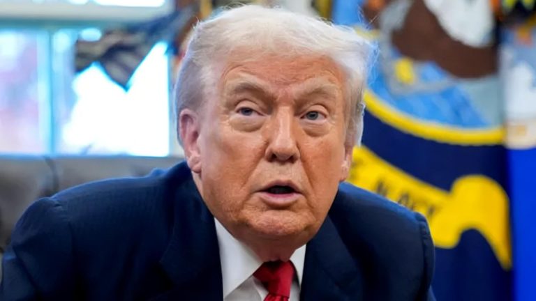 Rușii îl ironizează pe Donald Trump. „Vrei să cumperi Groenlanda cu petrol din Venezuela?” Gluma emisarului de la Kremlin care face înconjurul lumii