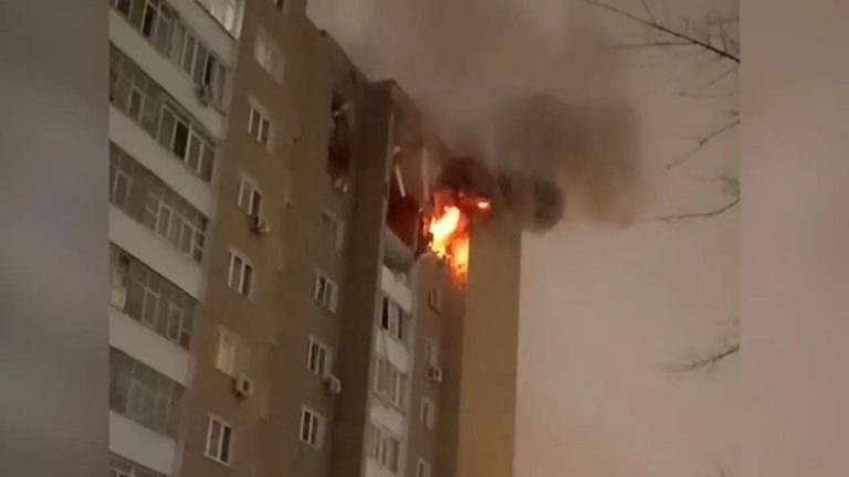 Război în Ucraina, ziua 1413. Ucraina a lovit obiective de infrastructură pe terirotiul Rusiei - LIVE TEXT