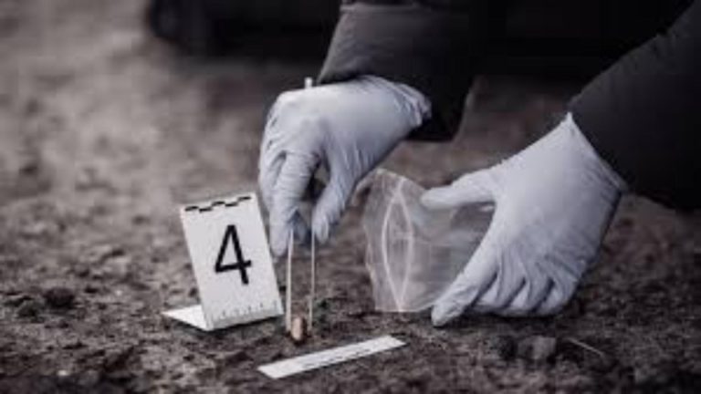 Rezervist american, găsit mort într-un apartament din Otopeni. Ce au descoperit anchetatorii în cameră?