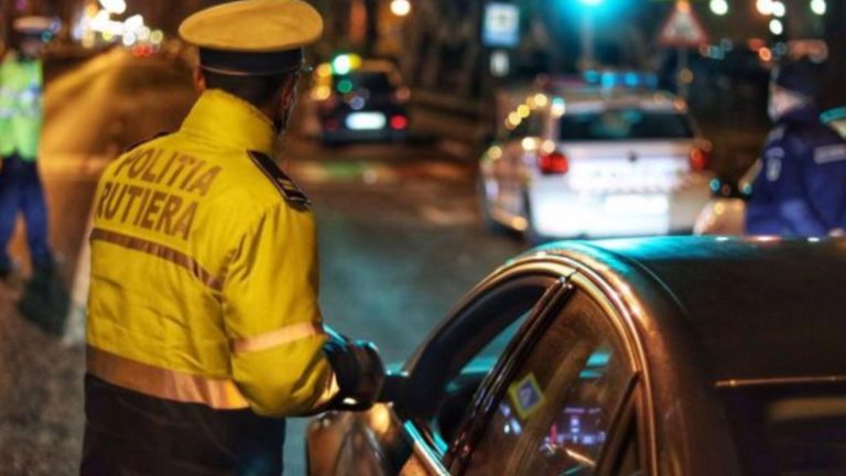 Faci drifturi în trafic? Rămâi fără permis 30 de zile! Avertismentul Poliției Române