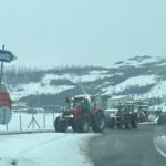 Proteste ale fermierilor în toată țara. Oamenii au ieșit în stradă cu utilajele, nemulțumiți de măsurile guvernlui Bolojan și acordul Mercosur - VIDEO