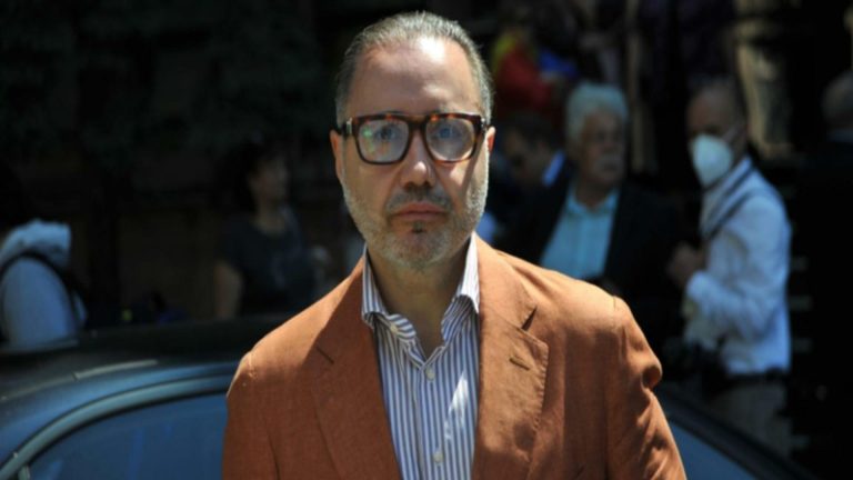 Cristian Rizea, după ce a creat isterie în mediul online: ”Aceste dezvăluiri sunt interesante pentru că fac parte dintr-o istorie secretă a României”