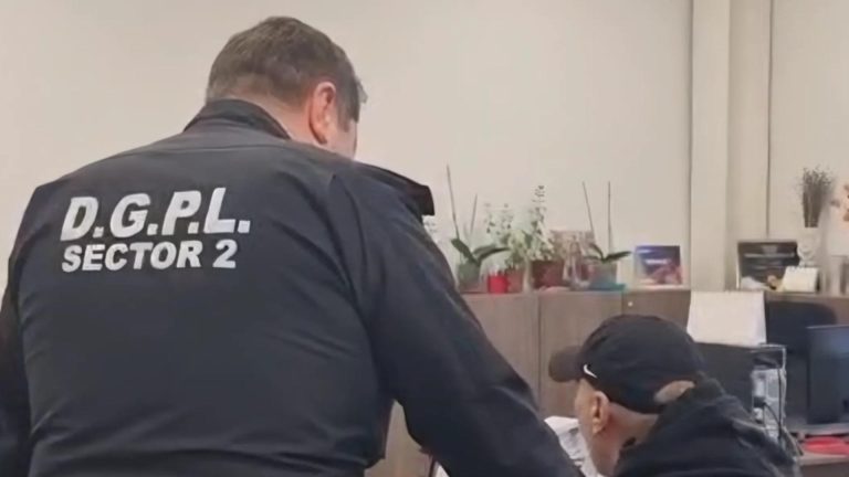 Scandal monstru la ghișeele din București. Românii clachează din cauza majorării impozitelor și a batjocurii cu care sunt tratați - VIDEO