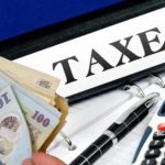 Haos total la ghișeele din țară. Revolta unui român care are de plătit un impozit de 3.000 de euro: „Am muncit 30 de ani ca să dau chirie la mafioții care conduc România”