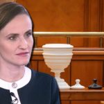 Tensiuni în Coaliție. PSD ar putea vota moțiunea împotriva Oanei Țoiu - SURSE