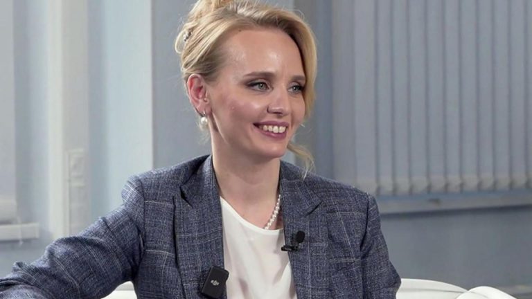 Fiica lui Vladimir Putin, numită la conducerea institutului care studiază viața prelungită