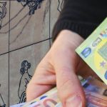 Horoscopul anului 2026. Zodiile care scapă de ghinion și vor da lovitura vieții în carieră: banii vor veni pe bandă rulantă