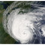 Ciclonul Deborah: Impactul și Implicațiile Vremii Severe în România