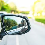 Înșelăciuni în Trafic: Cum Funcționează Trucul Oglinzii și Cum Ne Putem Proteja