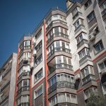Prețul real al locuinței: Cât plătești cu adevărat când cumperi un apartament în rate
