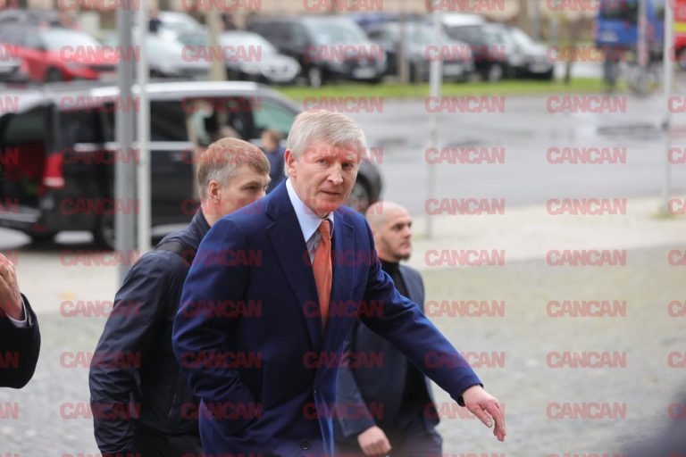 O ultimă omagiu pentru Mircea Lucescu: Rinat Ahmetov și impactul pierderii unei legende a fotbalului