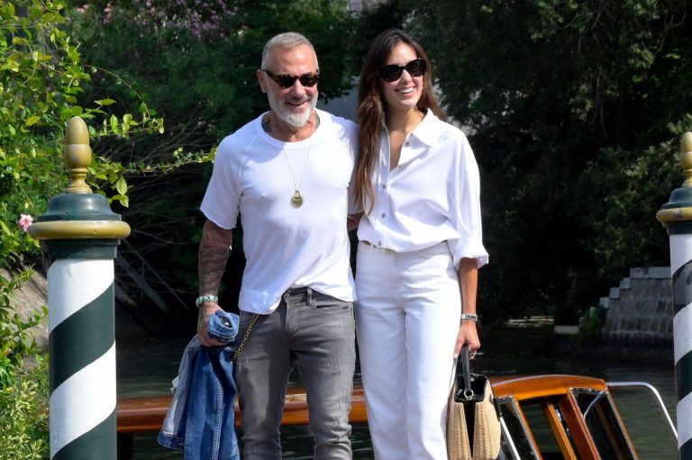 Povestea de dragoste dintre Gianluca Vacchi și Sharon Fonseca: De ce întârzie căsătoria?