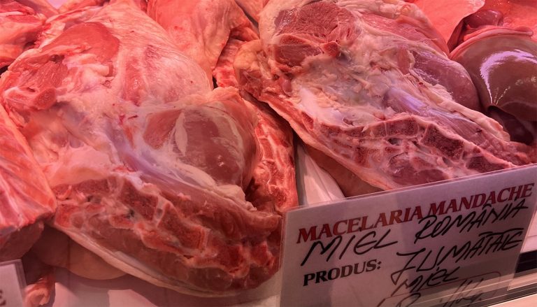 Creșterea Prețurilor la Carnea de Miel cu Două Zile înainte de Paște: O Provocare pentru Familiile Românești