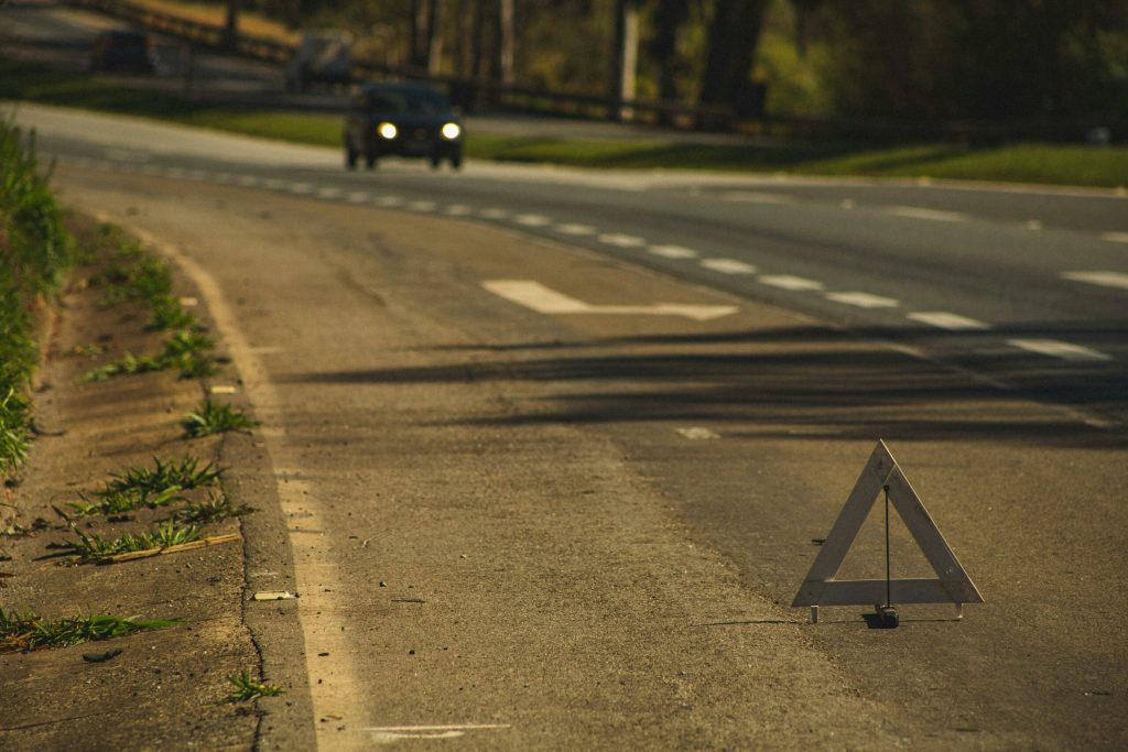 Tragedie în Sâmbăta Mare: O femeie și-a pierdut viața într-un accident devastator pe DN 59C