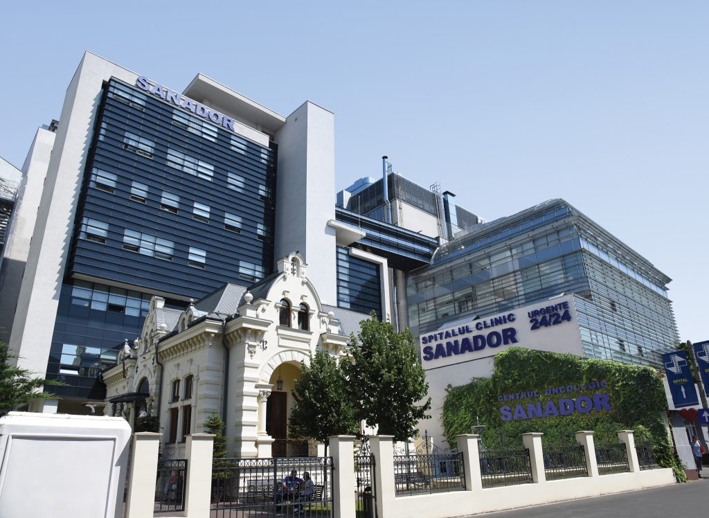 15 Ani de Excelență în Sănătate: Evoluția Spitalului Clinic SANADOR și Impactul său asupra Sistemului Medical Privat din România