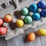 Refolosirea Ouălor Roșii: Traditie, Creativitate și Combaterea Risipei Alimentare