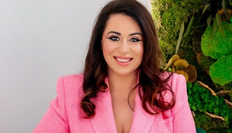 Oana Roman și aniversarea de 50 de ani: O călătorie emoționantă în Egipt alături de fiica sa