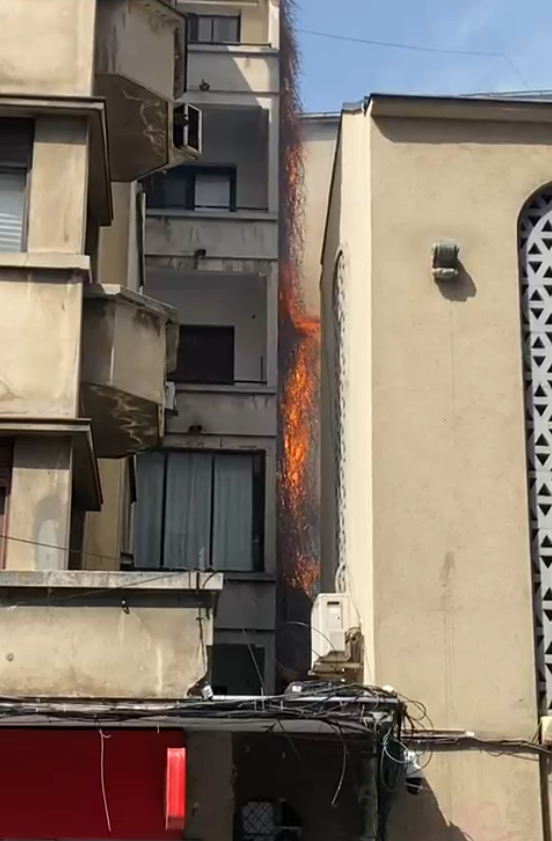 Incendiul de la Sinagoga din Piața Amzei: O analiză a impactului și implicațiilor asupra comunității bucureștene