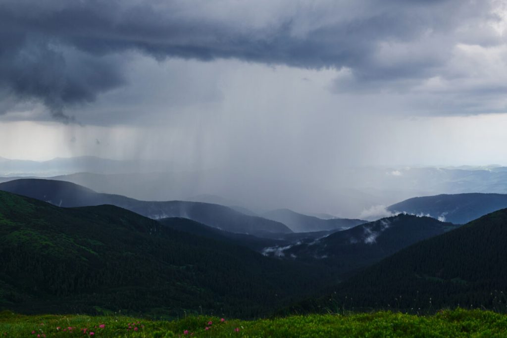 Prognoza meteo din 16 aprilie 2026: Vremea caldă și instabilă în România