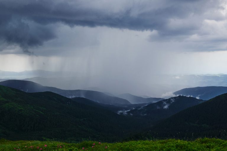 Prognoza meteo din 16 aprilie 2026: Vremea caldă și instabilă în România
