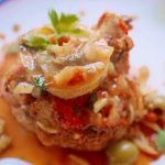 Descoperă Secretul Puiului Marocan cu Lămâie: O Călătorie Culinară Plină de Arome și Tradiții