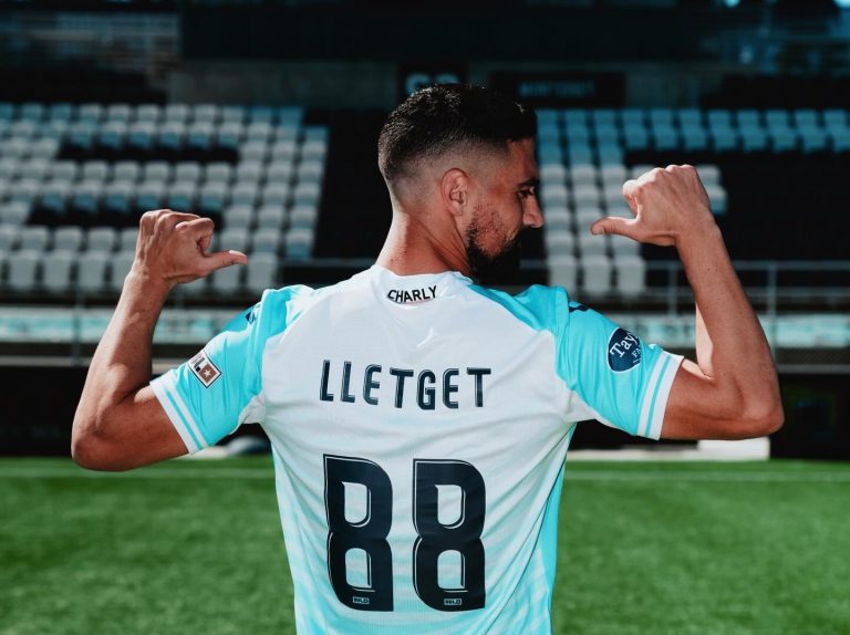 Becky G și Sebastian Lletget: Povestea unei iubiri sub presiune în era fotbalului mondial