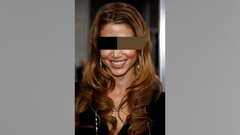 Divorțul Surpriză al Actriței Shannon Elizabeth: O Nouă Etapă în Carieră și Viață Personală