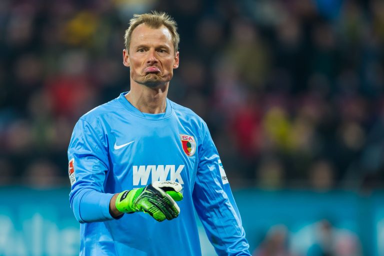 Tragedie în Lumea Fotbalului: Impactul Decesului lui Alex Manninger la 48 de Ani