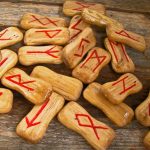 Schimbări Neanticipate: Ce Învățăm din Raidho Inversat pentru Nativii Taur și Celelalte Zodii